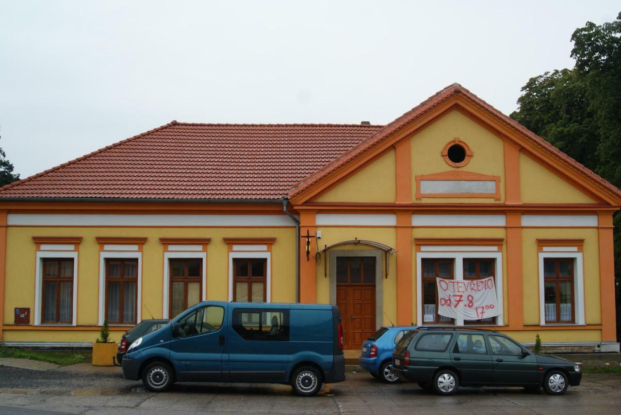 Ubytovani U Tajcu Dolni Berkovice Kültér fotó